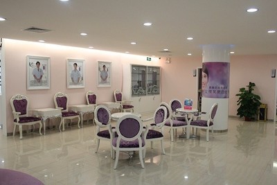 广州晨曦美容医院 专业生活美容服务，为都市生活注入健康光彩